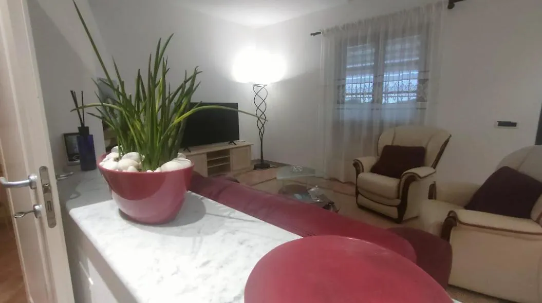 Villa Bice In Versilia بيتراسانتا