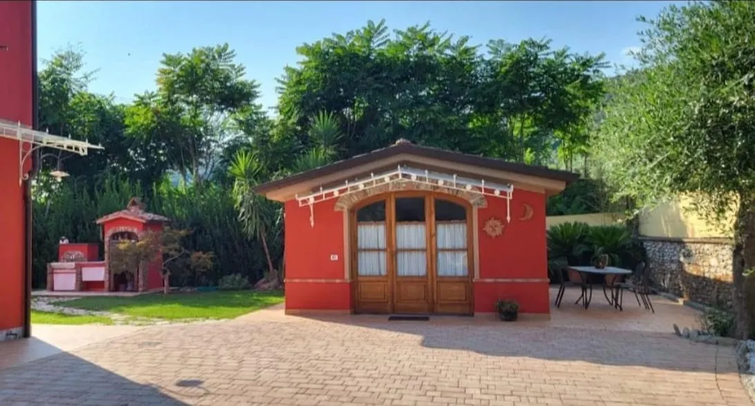 Villa Bice In Versilia بيتراسانتا 0*,  إيطاليا