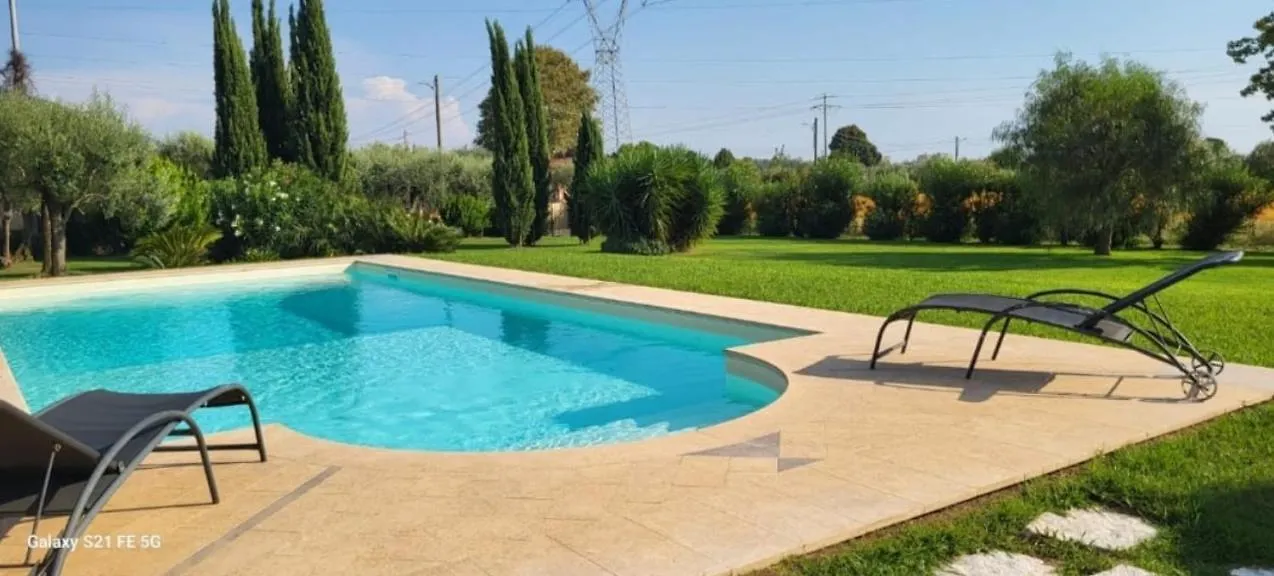Villa Bice In Versilia بيتراسانتا 0*,